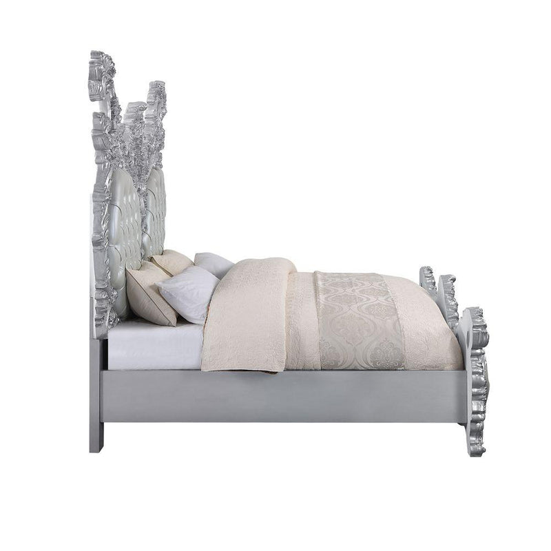 Acme Furniture Valkyrie King Upholstered Panel Bed BD00683EK IMAGE 3