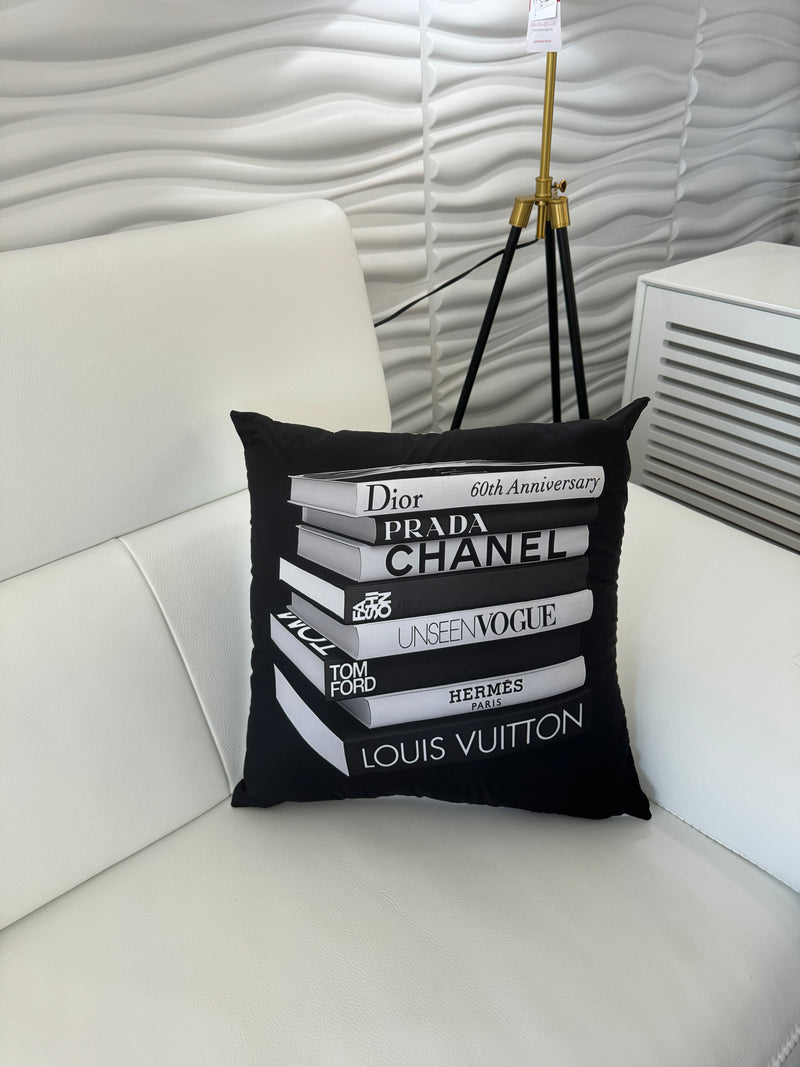 DESIGNER BOOK STACK 20x20 PILLOW COVER -BLACK&WHITE