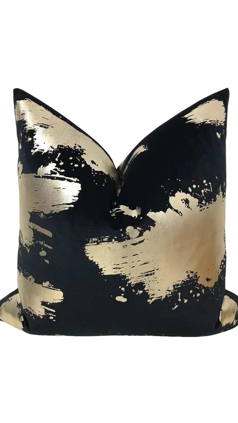 SLEEK 18” X 18”   PILLOW COVER - BLACK & GOLD