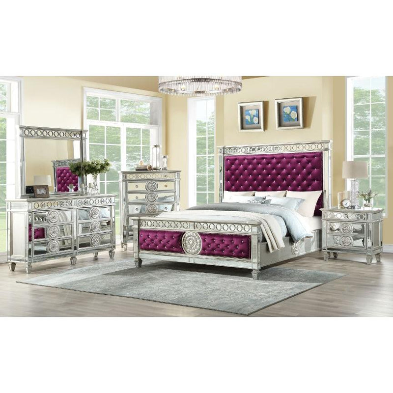 Acme Furniture Queen Upholstered Panel Bed 27370Q IMAGE 4